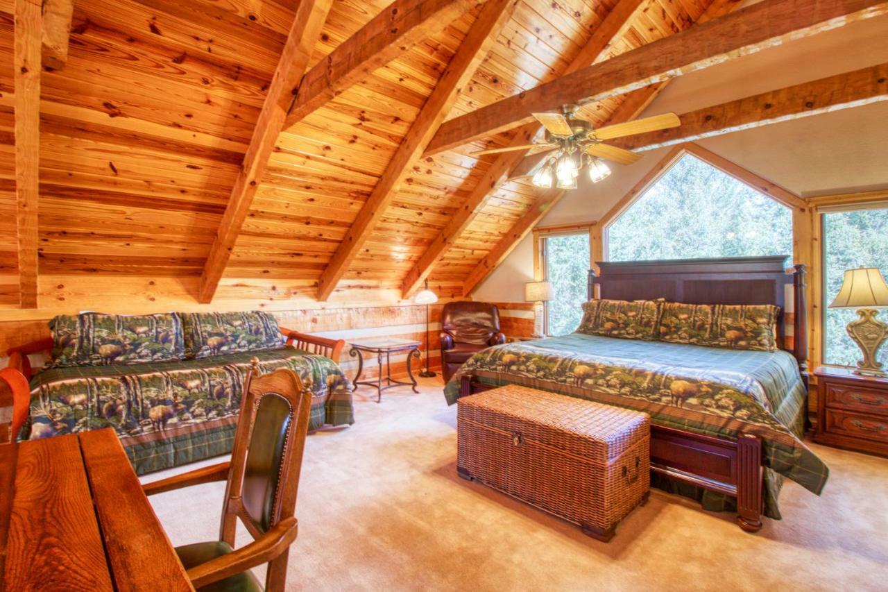 Timber Wolf Villa Woodland Park Ngoại thất bức ảnh