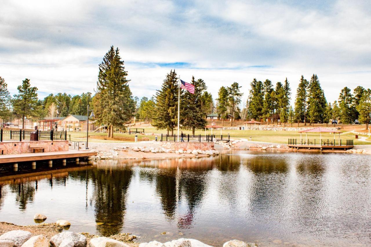 Timber Wolf Villa Woodland Park Ngoại thất bức ảnh